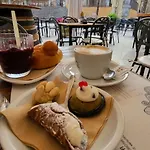 Oltremare Alojamento de Acomodação e Pequeno-almoço 4*
