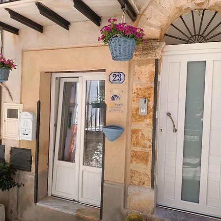 Oltremare Bed and breakfast *